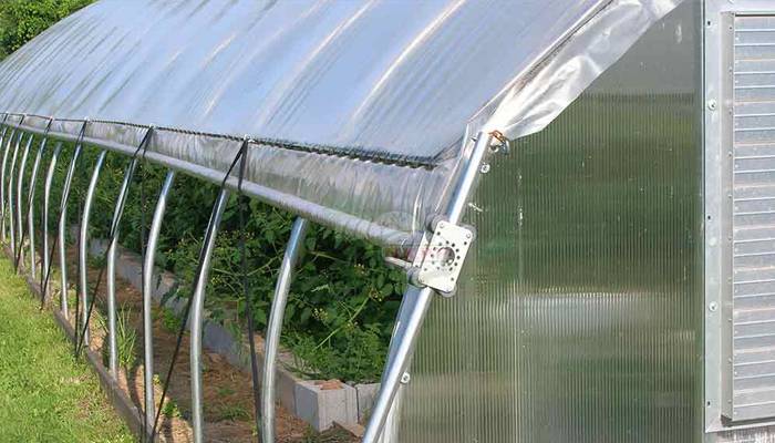 UV در پلاستیک گلخانه